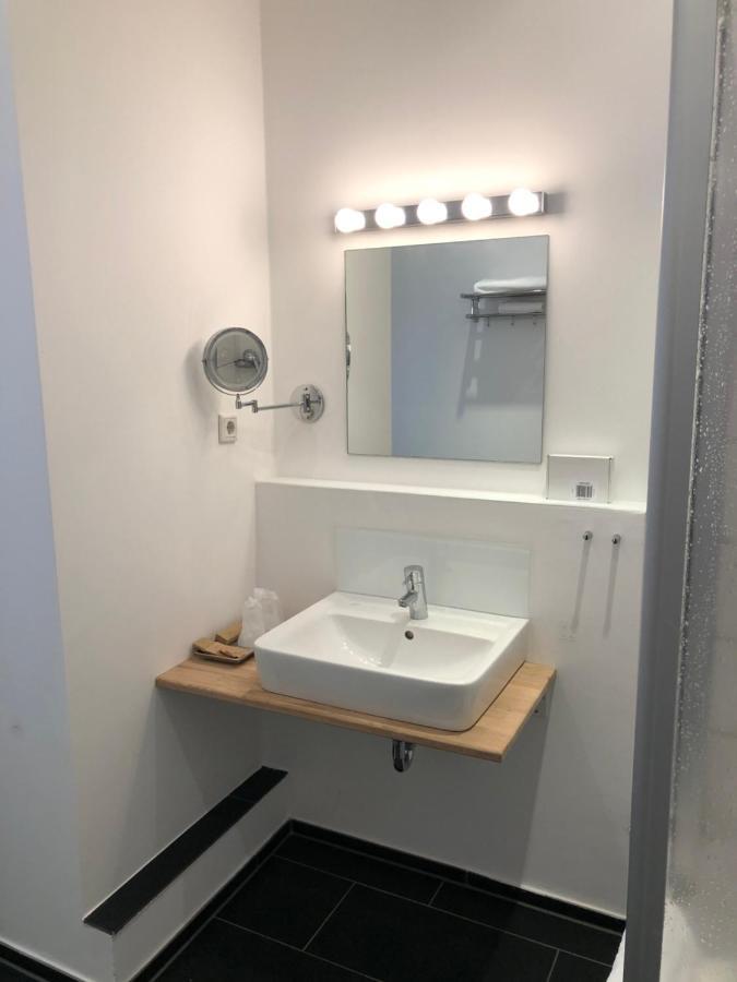 Lili Living Hotel Ratingen Bagian luar foto