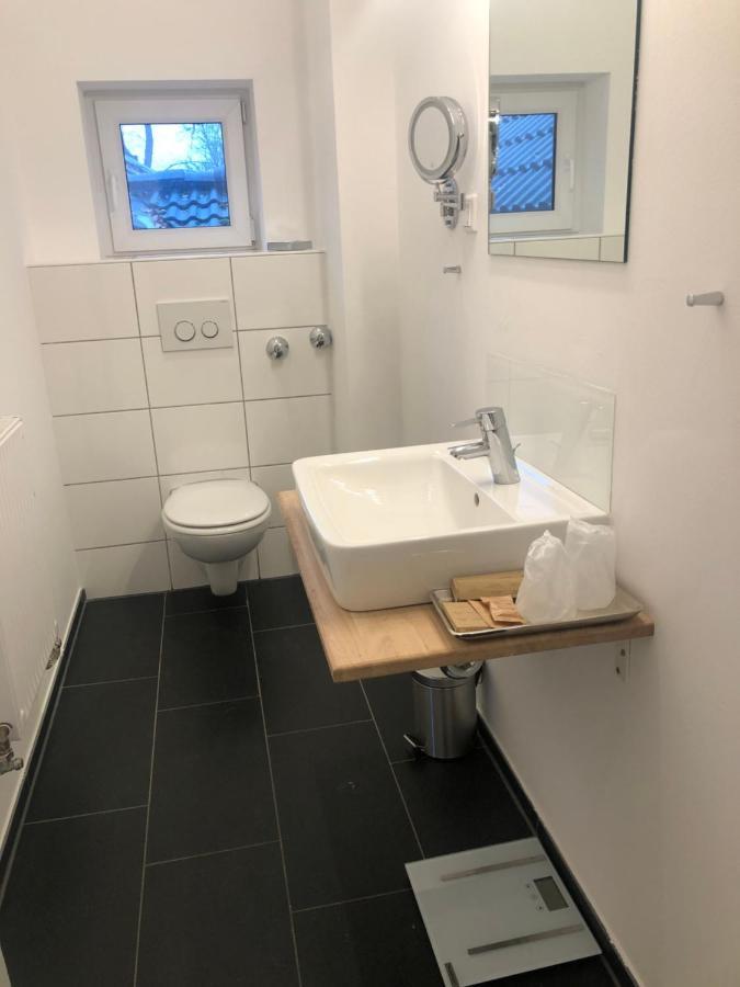 Lili Living Hotel Ratingen Bagian luar foto