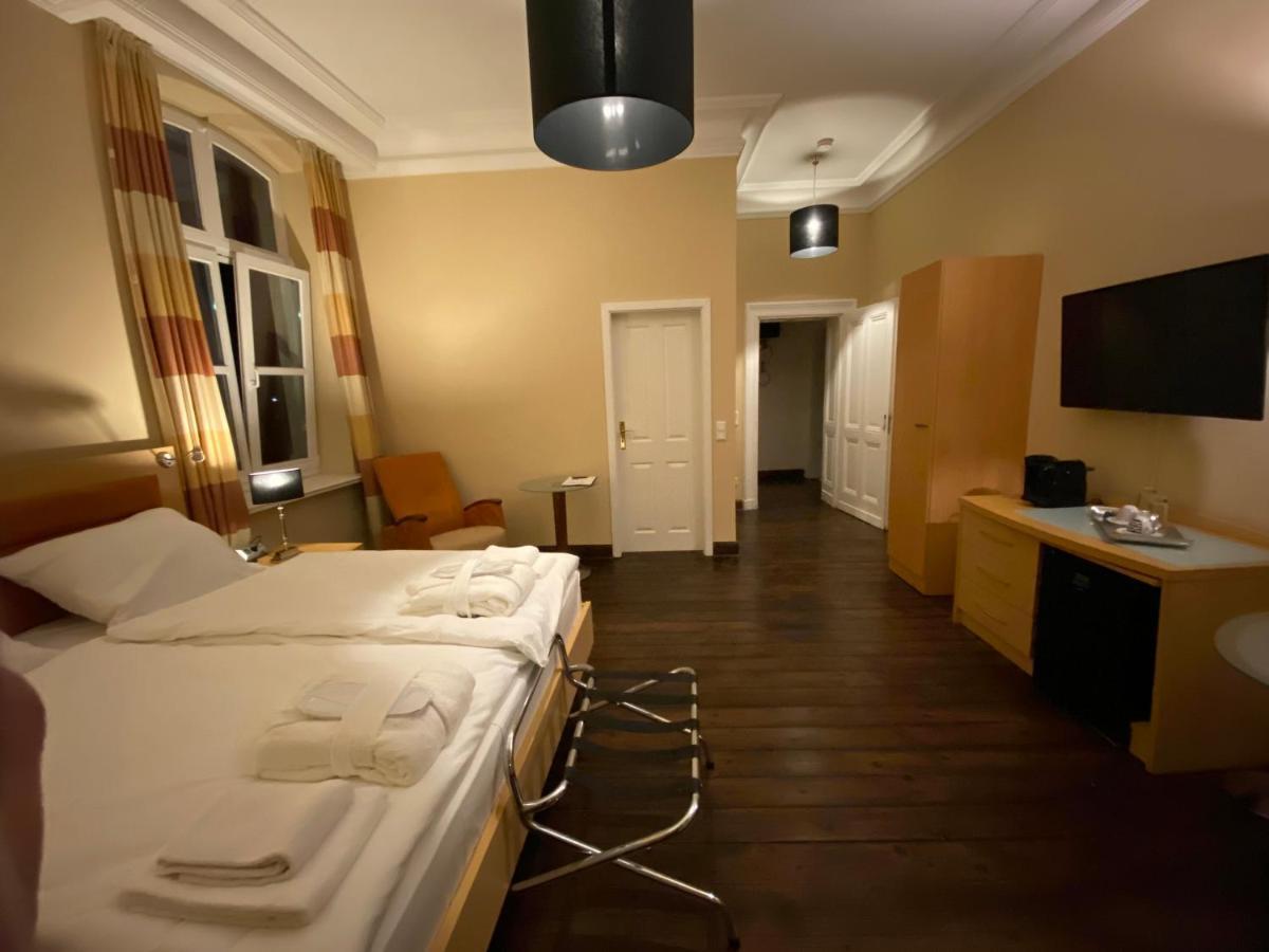 Lili Living Hotel Ratingen Bagian luar foto